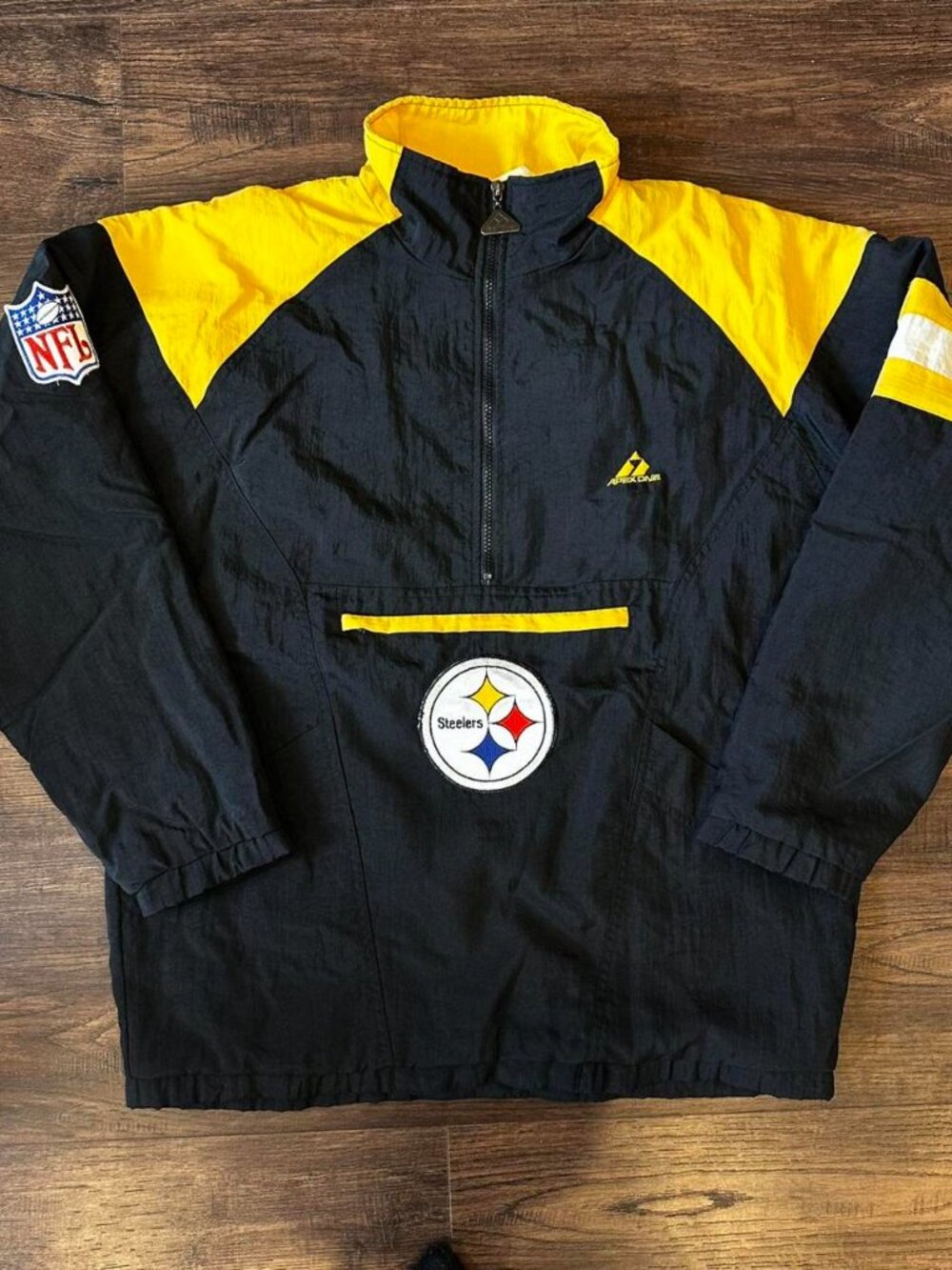 VINTAGE 90S APEX ONE NFL PITTSBURGH STEELERS WINDBREAKER SIZE XL